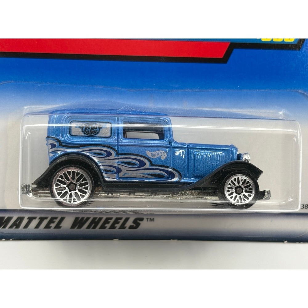 Hot Wheels 1999 First Editions '32 Ford Delivery Collector #996 - Picture 2 of 3